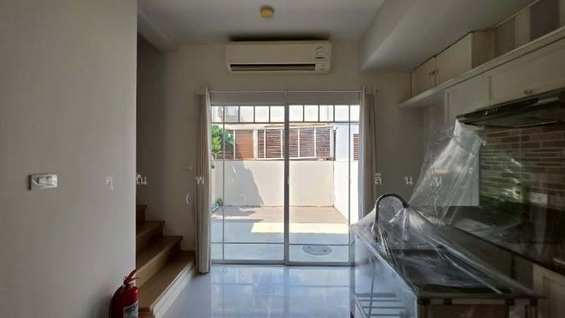 Villaggio Bangna, Samut Prakan, Bang Na-Trat Frontage Road, Bang Bo, Bang Bo, Samut Prakan, 2 Bedrooms, 90 sqm, Townhouse For Sale, by คุณ พลอยวาลินน์ (วาลินน์), 500223318 - DDproperty.com