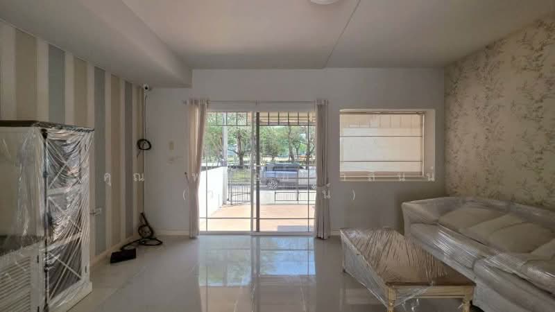 Villaggio Bangna, Samut Prakan, Bang Na-Trat Frontage Road, Bang Bo, Bang Bo, Samut Prakan, 2 Bedrooms, 90 sqm, Townhouse For Sale, by คุณ พลอยวาลินน์ (วาลินน์), 500223318 - DDproperty.com