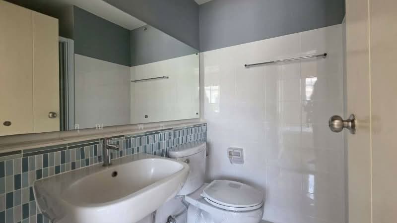 Villaggio Bangna, Samut Prakan, Bang Na-Trat Frontage Road, Bang Bo, Bang Bo, Samut Prakan, 2 Bedrooms, 90 sqm, Townhouse For Sale, by คุณ พลอยวาลินน์ (วาลินน์), 500223318 - DDproperty.com