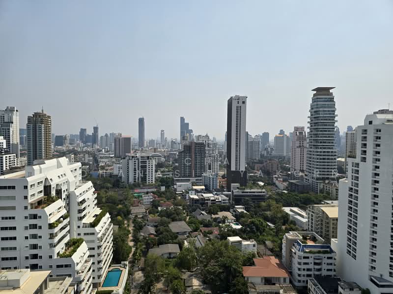 Noble BE33, Bangkok, 19 Soi Sukhumvit 33, Khlong Tan Nua, Watthana, Bangkok, 2 Bedrooms, 52 sqm, Condo For Rent, by Nicha Vadhanasiriyakorn, 500223331 - DDproperty.com