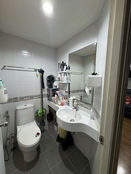 Lumpini Park Rama 9-Ratchada, Bangkok, 888 Chaturathit Road, Bang Kapi, Huai Khwang, Bangkok, 1 Bedroom, 27 sqm, Condo For Sale, by Veera Sawatrangsri, 500223345 - DDproperty.com