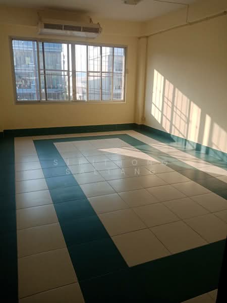 Sap Rung Rueang Bang Pu Project, Commercial building 3.5 stories 4 multipurpose rooms, with rooftop, Samut Prakan, สุขุมวิท, Bang Pu Mai, Muang Samut Prakarn, Samut Prakan, , 224 sqm, Shophouse For Rent, by Sirithong Saetang, 500223346 - DDproperty.com