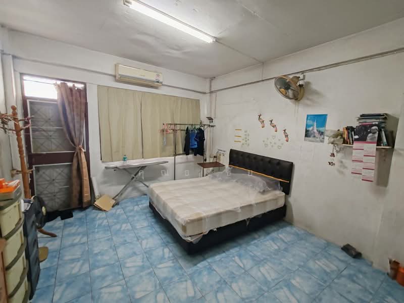 คุ้มสุดในย่านนี้ !!! ขายตึกแถว 4.5 ชั้น ทำเลทอง ตรงข้ามโลตัสวังหิน มีสิทธิ์จอดรถฟรีตลอดชีพ, กรุงเทพ, ลาดพร้าววังหิน 79, ลาดพร้าว, ลาดพร้าว, กรุงเทพ, 220 ตร.ม., ตึกแถว-อาคารพาณิชย์ ขาย, โดย คุณธงชัย, 500223352 - DDproperty.com