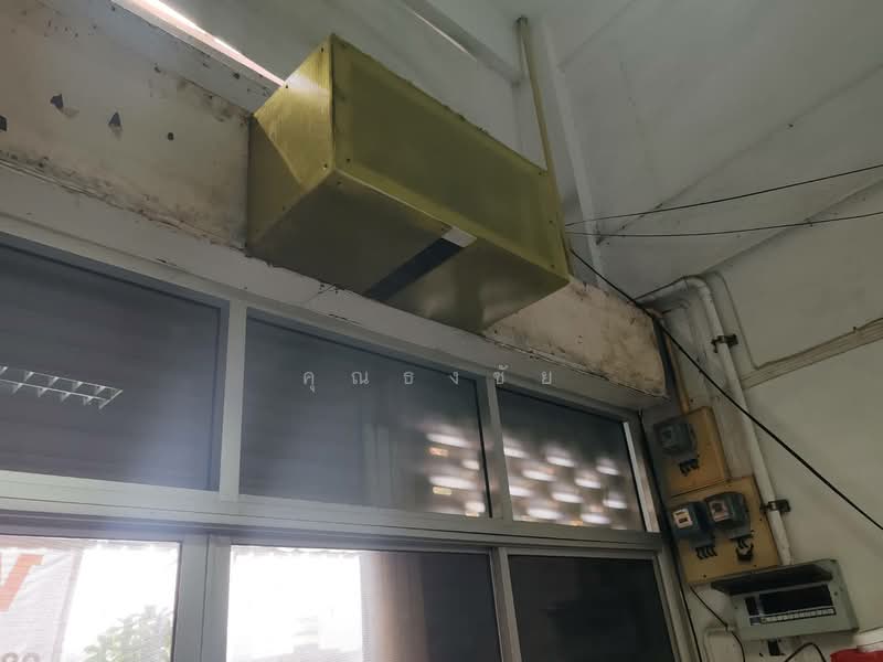 คุ้มสุดในย่านนี้ !!! ขายตึกแถว 4.5 ชั้น ทำเลทอง ตรงข้ามโลตัสวังหิน มีสิทธิ์จอดรถฟรีตลอดชีพ, กรุงเทพ, ลาดพร้าววังหิน 79, ลาดพร้าว, ลาดพร้าว, กรุงเทพ, 220 ตร.ม., ตึกแถว-อาคารพาณิชย์ ขาย, โดย คุณธงชัย, 500223352 - DDproperty.com