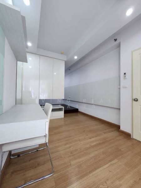 Supalai Park Asoke-Ratchada, Bangkok, Dindaeng Road, Din Daeng, Din Daeng, Bangkok, 1 Bedroom, 50 sqm, Condo For Rent, by Living Real Estates, 500223365 - DDproperty.com