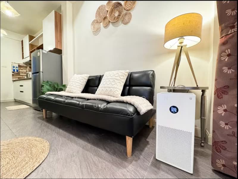 ทาวน์เฮ้าส์ใจกลางเมือง ให้เช่า – ใกล้ถนนคนเดินวัวลาย เพียง 5 นาที ค่าเช่า 35,000 บาท /เดือน No.1H685, Chiang Mai, Hai Ya, Muang Chiang Mai, Chiang Mai, 1 Bedroom, 110 sqm, Townhouse For Rent, by Rutchaporn Tunsiri, 500223373 - DDproperty.com