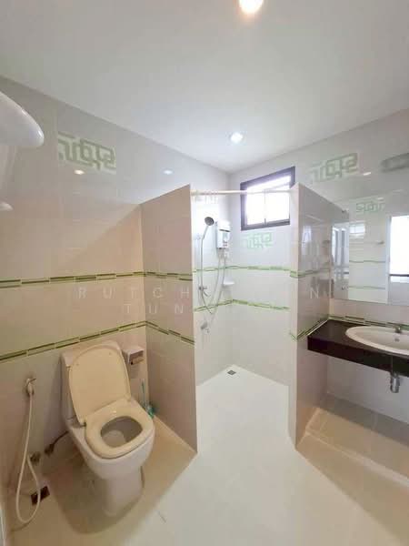 บ้านสวยให้เช่า – ใกล้โรงเรียนนานาชาติลานนา–หางดง เพียง 5 นาที ค่าเช่า 22,000 บาท / เดือน No.14H1067, เชียงใหม่, บ้านแหวน, หางดง, เชียงใหม่, 150 ตร.ม., บ้านเดี่ยว ให้เช่า, โดย Rutchaporn Tunsiri, 500223391 - DDproperty.com