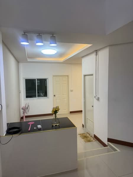 หมู่บ้านบัวทองธานีพาร์ค ถนนกาญจนาภิเษก, Nonthaburi, Bang Bua Thong, Bang Bua Thong, Nonthaburi, 2 Bedrooms, 120 sqm, Townhouse For Sale, by Nissita Jitreengam, 500223394 - DDproperty.com