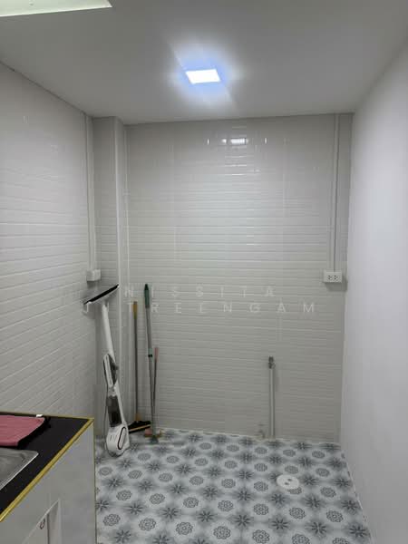 หมู่บ้านบัวทองธานีพาร์ค ถนนกาญจนาภิเษก, Nonthaburi, Bang Bua Thong, Bang Bua Thong, Nonthaburi, 2 Bedrooms, 120 sqm, Townhouse For Sale, by Nissita Jitreengam, 500223394 - DDproperty.com