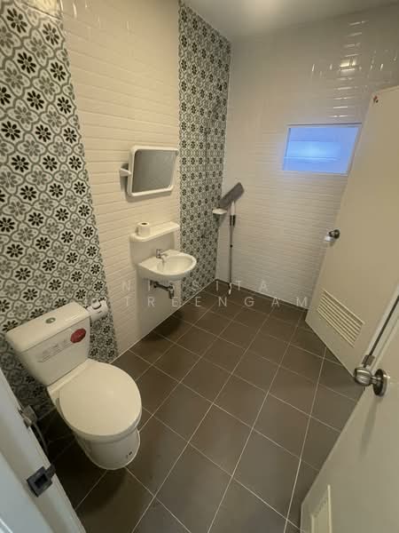 หมู่บ้านบัวทองธานีพาร์ค ถนนกาญจนาภิเษก, Nonthaburi, Bang Bua Thong, Bang Bua Thong, Nonthaburi, 2 Bedrooms, 120 sqm, Townhouse For Sale, by Nissita Jitreengam, 500223394 - DDproperty.com