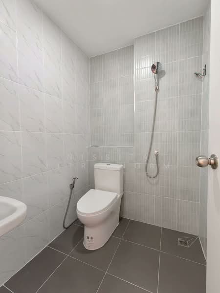 โครงการหมู่บ้านปรีชา 11, Bangkok, Min Buri, Min Buri, Bangkok, 2 Bedrooms, 120 sqm, Townhouse For Sale, by Nissita Jitreengam, 500223400 - DDproperty.com