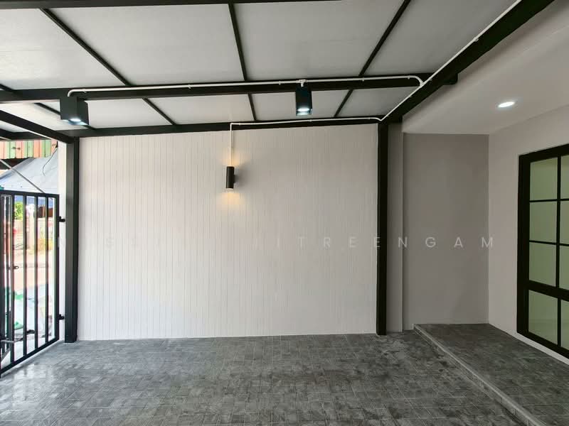 โครงการหมู่บ้านปรีชา 11, Bangkok, Min Buri, Min Buri, Bangkok, 2 Bedrooms, 120 sqm, Townhouse For Sale, by Nissita Jitreengam, 500223400 - DDproperty.com