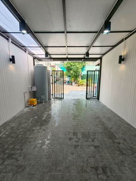 โครงการหมู่บ้านปรีชา 11, กรุงเทพ, มีนบุรี, มีนบุรี, กรุงเทพ, 120 ตร.ม., ทาวน์เฮ้าส์ ขาย, โดย Nissita Jitreengam, 500223400 - DDproperty.com