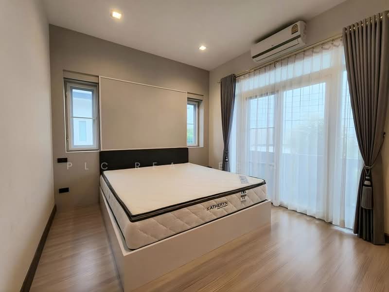 3 Bedroom House for Sale East Pattaya, Chon Buri (Pattaya), Bang Lamung, Bang Lamung (Pattaya), Chon Buri (Pattaya), 3 Bedrooms, 200 sqm, Villa For Sale, by PLC real estate, 500223411 - DDproperty.com