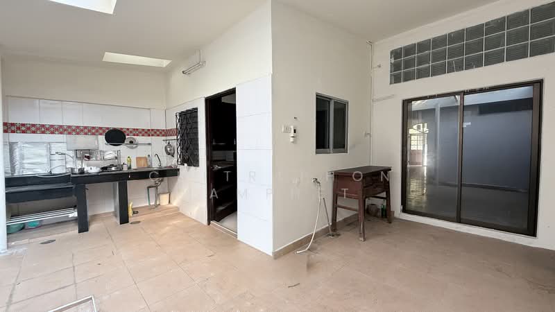 21 Thonglor, Bangkok, Phra Kanong Nua, Watthana, Bangkok, 5 Bedrooms, 400 sqm, Townhouse For Sale, by Chitraphon Iamphet, 500223414 - DDproperty.com