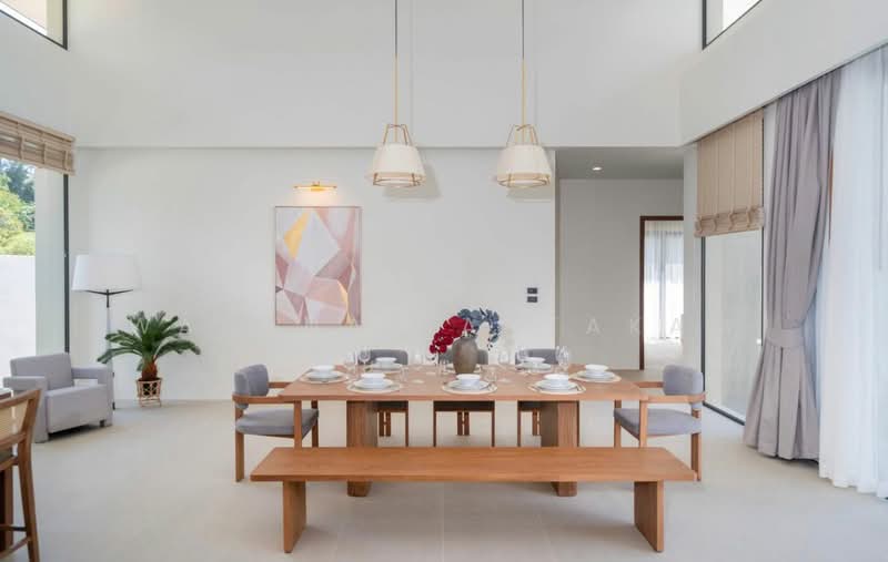 For Rent - 4 Bedrooms Exclusive Luxury Pool Villa for Rent at Bangtao, Phuket