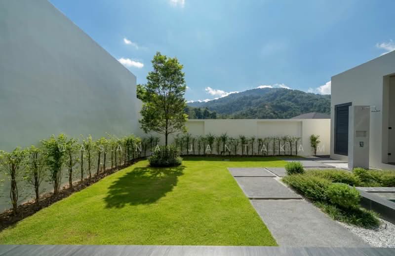 For Rent - 4 Bedrooms Exclusive Luxury Pool Villa for Rent at Bangtao, Phuket