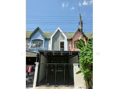 ขาย - โครงการหมู่บ้านตะวันนาขาย ทาวน์เฮ้าส์ 2 ชั้น, กรุงเทพ
