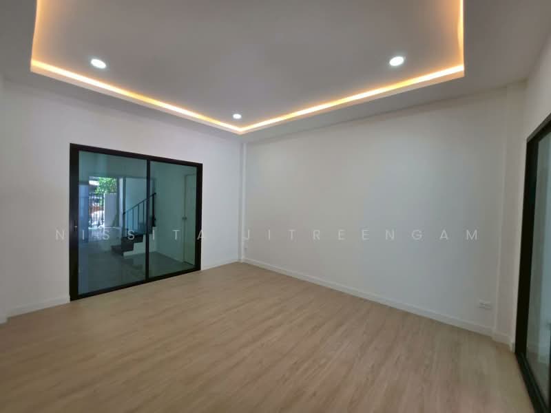 โครงการหมู่บ้านตะวันนาขาย ทาวน์เฮ้าส์ 2 ชั้น, กรุงเทพ, สายไหม, สายไหม, กรุงเทพ, 120 ตร.ม., ทาวน์เฮ้าส์ ขาย, โดย Nissita Jitreengam, 500223417 - DDproperty.com