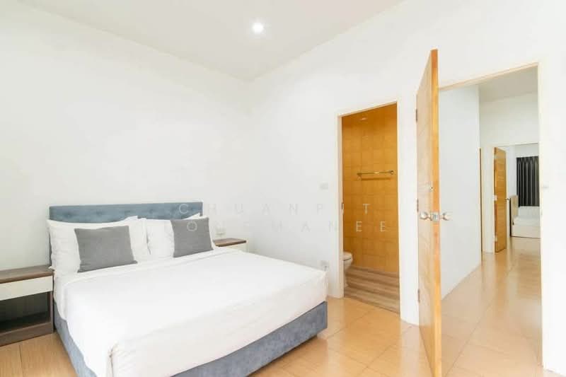 Town house at Huahin town Soi 94 for sale, price 2.59 Million Baht, Prachuap Khiri Khan, Hua Hin, Hua Hin, Prachuap Khiri Khan, 3 Bedrooms, 135 sqm, Townhouse For Sale, by Chuanpit Tongmanee, 500223419 - DDproperty.com