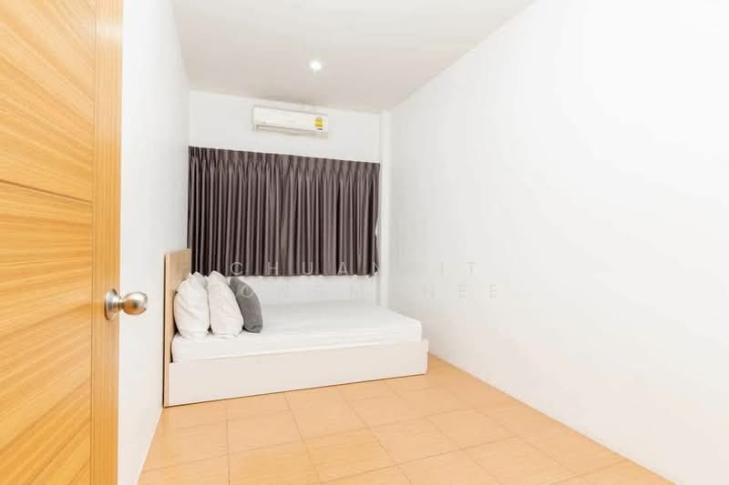 Town house at Huahin town Soi 94 for sale, price 2.59 Million Baht, Prachuap Khiri Khan, Hua Hin, Hua Hin, Prachuap Khiri Khan, 3 Bedrooms, 135 sqm, Townhouse For Sale, by Chuanpit Tongmanee, 500223419 - DDproperty.com