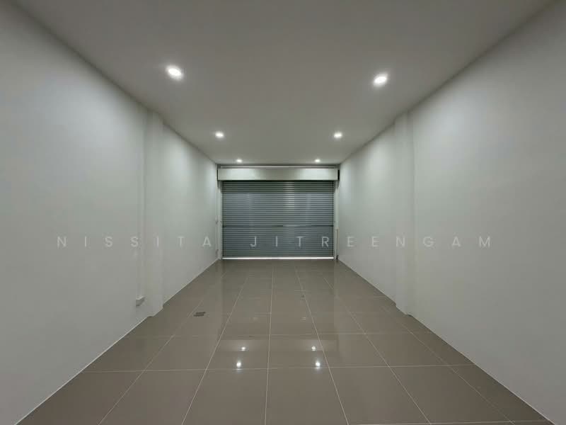 ตึกแถวริมถนนซอย นนทบุรี46, Nonthaburi, Tha-Sai, Muang Nonthaburi, Nonthaburi, 3 Bedrooms, 304 sqm, Townhouse For Sale, by Nissita Jitreengam, 500223430 - DDproperty.com