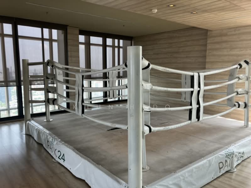 Park Origin Phrom Phong (Park 24), Bangkok, 68 Soi Sukhumvit 24, Khong Tan, Khlong Toei, Bangkok, 2 Bedrooms, 87 sqm, Condo For Sale, by KHUN H-DO, 500223437 - DDproperty.com