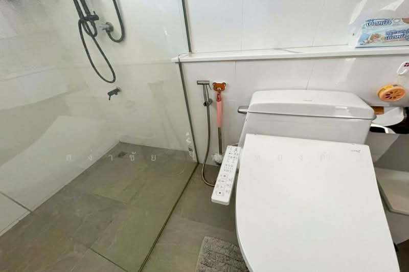 S Ville Rangsit-Lamlukka Klong 4 : เอสวิลล์ รังสิต-ลำลูกกา คลอง 4, ปทุมธานี, ถ.ไสวประชาราษฎร์ (ลำลูกกา คลอง 4), ลาดสวาย, ลำลูกกา, ปทุมธานี, 200 ตร.ม., บ้านเดี่ยว ขาย, โดย สง่าชัย ไทรทองคำ, 500223438 - DDproperty.com