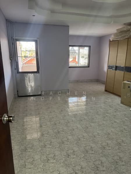 Two-story townhouse for sale in Khlong Hae, 2 bedrooms, 18.3 square wa (approximately 72.2 square me, Songkhla, Khlong Hae, Hat Yai, Songkhla, 2 Bedrooms, 64 sqm, Townhouse For Sale, by Rachen Nopsuwan, 500223442 - DDproperty.com