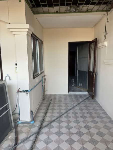 Two-story townhouse for sale in Khlong Hae, 2 bedrooms, 18.3 square wa (approximately 72.2 square me, Songkhla, Khlong Hae, Hat Yai, Songkhla, 2 Bedrooms, 64 sqm, Townhouse For Sale, by Rachen Nopsuwan, 500223442 - DDproperty.com