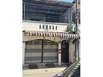 ขาย - ขาย บ้านทาวน์เฮ้าส์ 2 ชั้น คลองแห 2 ห้องนอน เนื้อที่ 18.3 ตร.วา ขาย 1.8 ล้านบาท, สงขลา