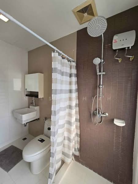 The Bloom Sukhumvit 71, Bangkok, Soi Sukhumvit 71, Phra Kanong Nua, Watthana, Bangkok, 1 Bedroom, 35 sqm, Condo For Rent, by Netsanthiah Ai, 500223458 - DDproperty.com