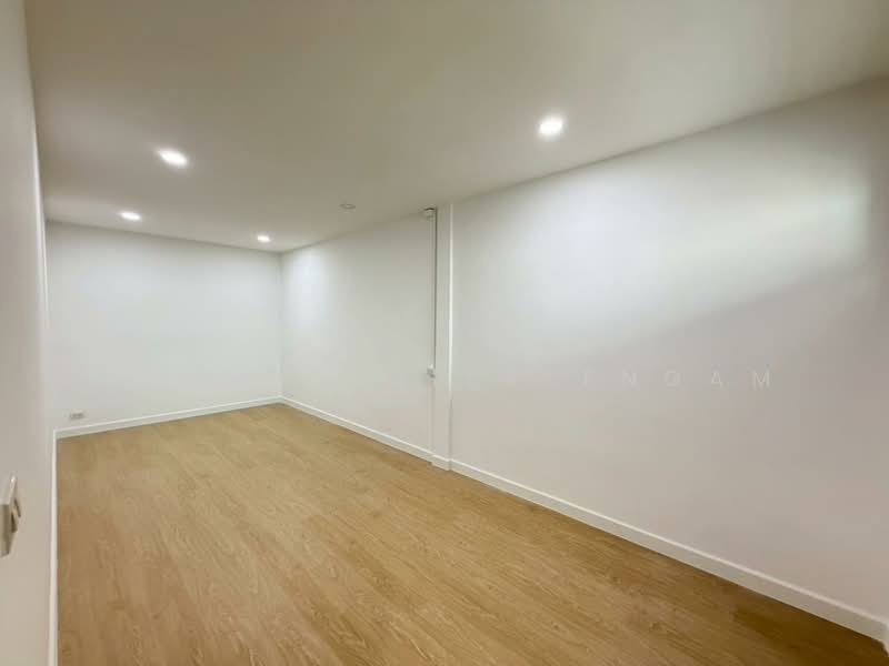 ทาวน์เฮาส์ 2 ชั้น ซอยเสนานิคม1, Bangkok, Lat Phrao, Lat Phrao, Bangkok, 2 Bedrooms, 98 sqm, Townhouse For Sale, by Nissita Jitreengam, 500223461 - DDproperty.com