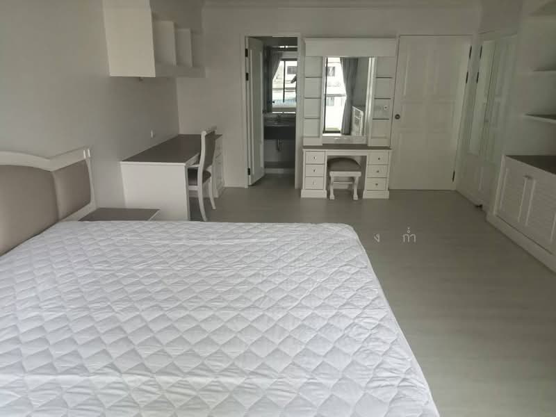 G.P. Grande Tower, Bangkok, 55 Sukhumvit 23, Khlongtoei Nua, Watthana, Bangkok, 3 Bedrooms, 220 sqm, Condo For Rent, by Sarika Saengkam, 500223463 - DDproperty.com