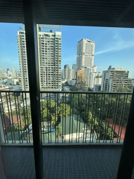 Noble Refine, Bangkok, Soi Sukhumvit 26, Sukhumvit Road, Khong Tan, Khlong Toei, Bangkok, 1 Bedroom, 50 sqm, Condo For Rent, by Sarika Saengkam, 500223469 - DDproperty.com