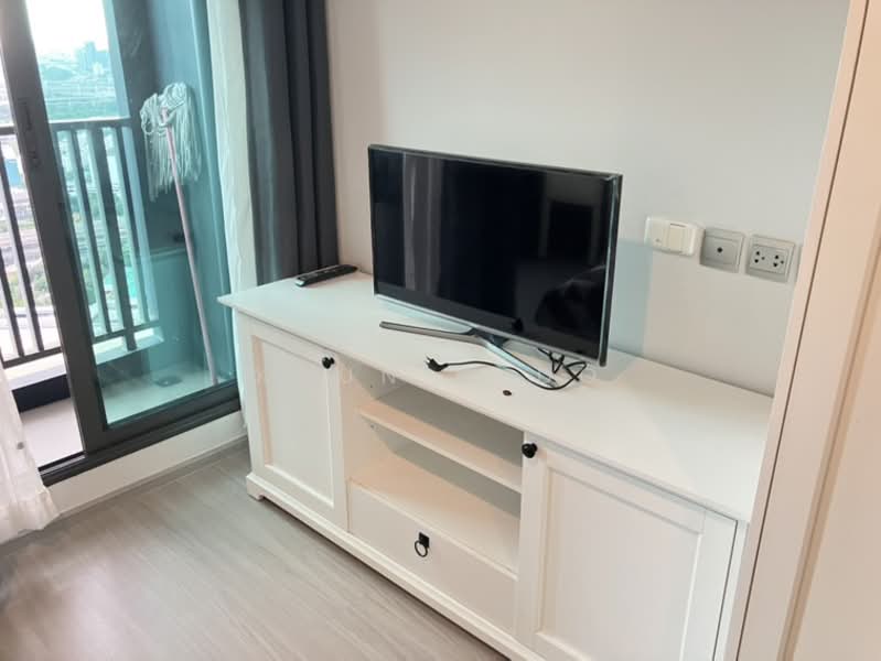 Life Ladprao, Bangkok, 992 Ladprao Road, Jom Phon, Chatuchak, Bangkok, 1 Bedroom, 26 sqm, Condo For Sale, by KHUN H-DO, 500223470 - DDproperty.com