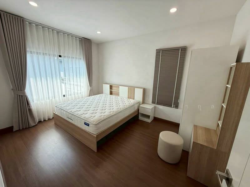 Britania Bangna-Srivaree, Samut Prakan, Village No. 6, Srisa Chorakhe Yai, Bang Sao Thong, Samut Prakan, 4 Bedrooms, 255 sqm, Single Detached House For Rent, by ณภัทร พรสิริเมธากุล, 500223472 - DDproperty.com