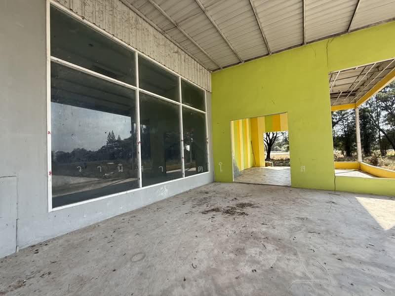 เลขที่ 129 หมู่ที่ 5 ถนนมิตรภาพ(ทล.2) หลักกิโลเมตรที่ 28+200 ตำบลโนนแดง กิ่งอำเภอโนนศิลา จังหวัดขอนแ, Khon Kaen, มิตรภาพ, Non Daeng, Non Sila, Khon Kaen, , 3,097 sqm, Warehouse/Factory For Sale, by วานิสา ตโนภาส, 500223477 - DDproperty.com