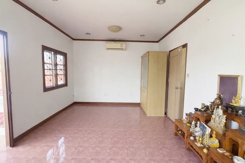 หมู่บ้านธนาริน (ธนารมณ์), Pathum Thani, ถนนหทัยราษฎร์, Lat Sawai, Lam Luk Ka, Pathum Thani, 3 Bedrooms, 180 sqm, Semi-Detached House (Twin House) For Sale, by คุณเอฟ, 500223504 - DDproperty.com