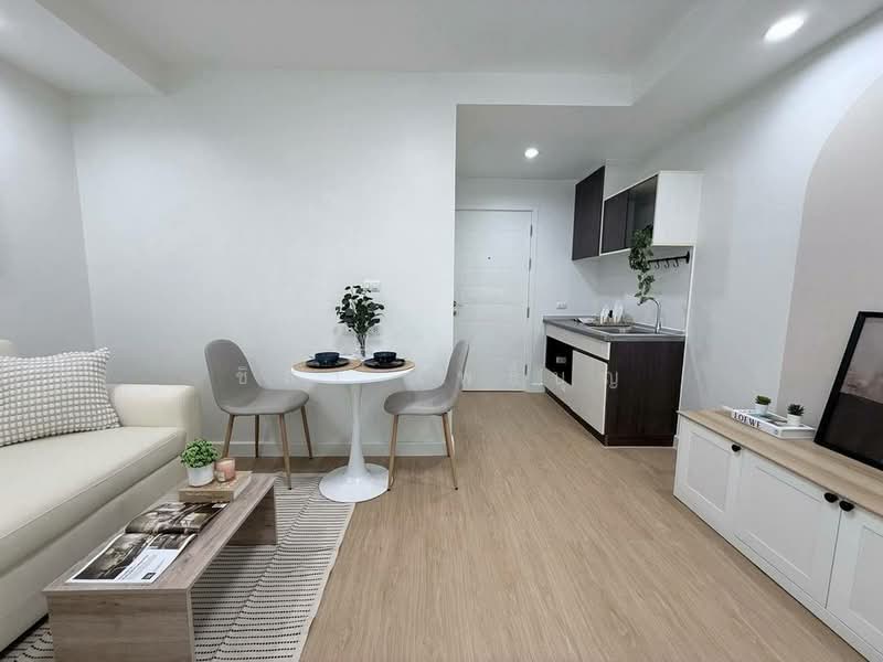 The Log 3, Bangkok, Soi Udomsuk 51, Bang Chak, Phra Khanong, Bangkok, 1 Bedroom, 28 sqm, Condo For Sale, by ชิสา โพธิ์บุญ, 500223506 - DDproperty.com