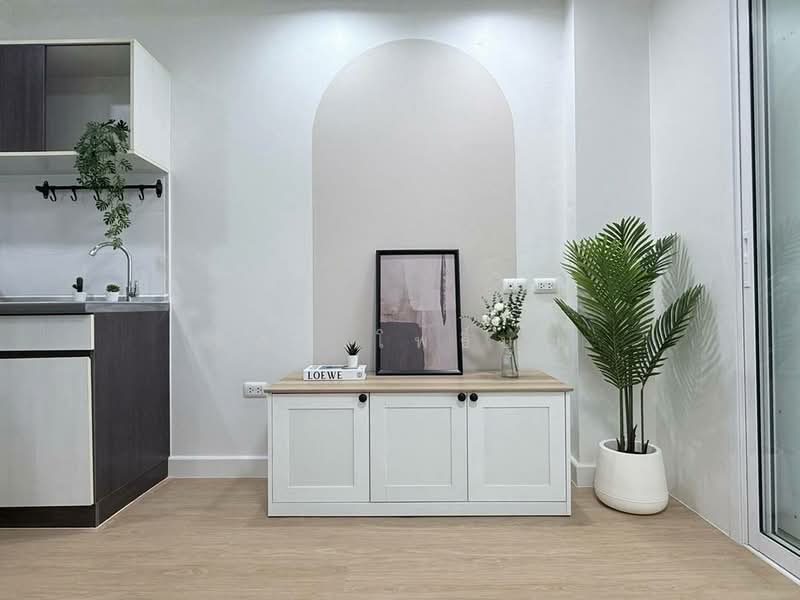 The Log 3, Bangkok, Soi Udomsuk 51, Bang Chak, Phra Khanong, Bangkok, 1 Bedroom, 28 sqm, Condo For Sale, by ชิสา โพธิ์บุญ, 500223506 - DDproperty.com