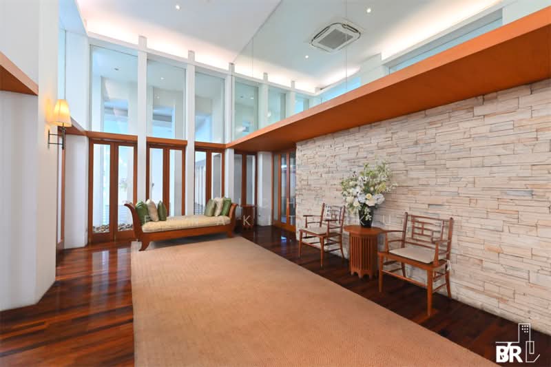 Grand Langsuan : แกรนด์ หลังสวน, กรุงเทพ, ซอยหลังสวน ถนนเพลินจิต, ลุมพินี, ปทุมวัน, กรุงเทพ, 144 ตร.ม., คอนโด ให้เช่า, โดย Nicha Peerakittikul, 500223509 - DDproperty.com