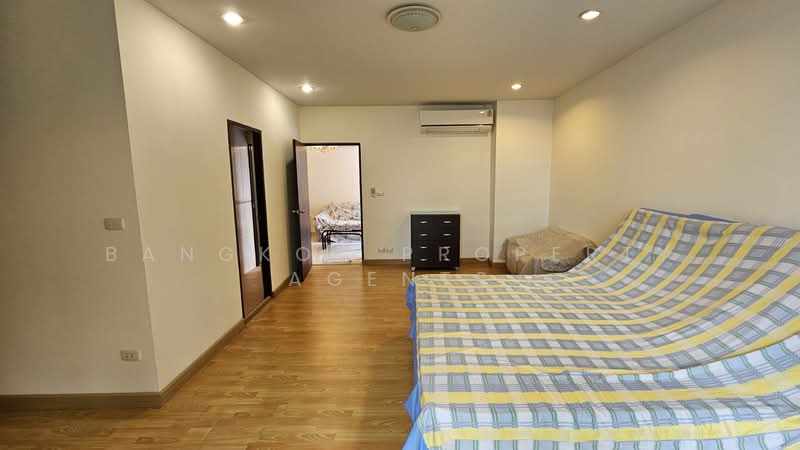 For Rent - Chaiyapruk Place, Bangkok