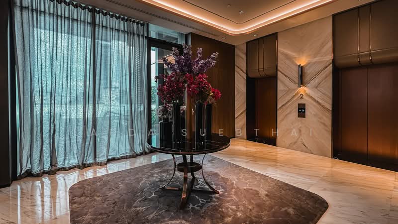 The Monument Thonglor, Bangkok, 998 Thonglor Road, Khlong Tan Nua, Watthana, Bangkok, 1 Bedroom, 124 sqm, Condo For Sale, by Ladda Suebthai, 500223534 - DDproperty.com