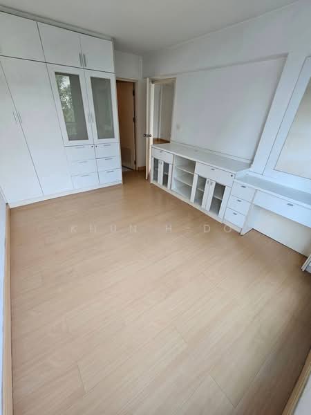 Plus 38 Hip, Bangkok, 5 Soi Sukhumvit 38, Phra Kanong, Khlong Toei, Bangkok, 1 Bedroom, 49 sqm, Condo For Sale, by KHUN H-DO, 500223543 - DDproperty.com