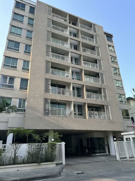 Plus 38 Hip, Bangkok, 5 Soi Sukhumvit 38, Phra Kanong, Khlong Toei, Bangkok, 1 Bedroom, 49 sqm, Condo For Sale, by KHUN H-DO, 500223543 - DDproperty.com
