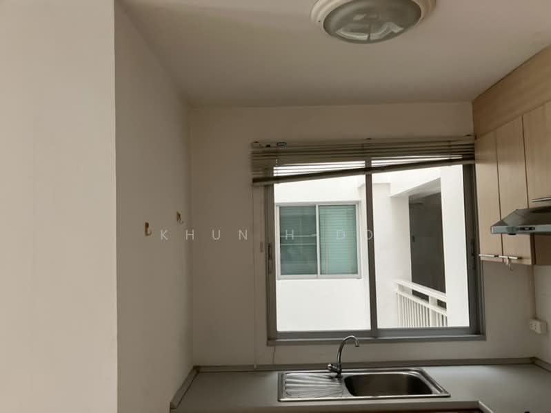 Plus 38 Hip, Bangkok, 5 Soi Sukhumvit 38, Phra Kanong, Khlong Toei, Bangkok, 1 Bedroom, 49 sqm, Condo For Sale, by KHUN H-DO, 500223543 - DDproperty.com