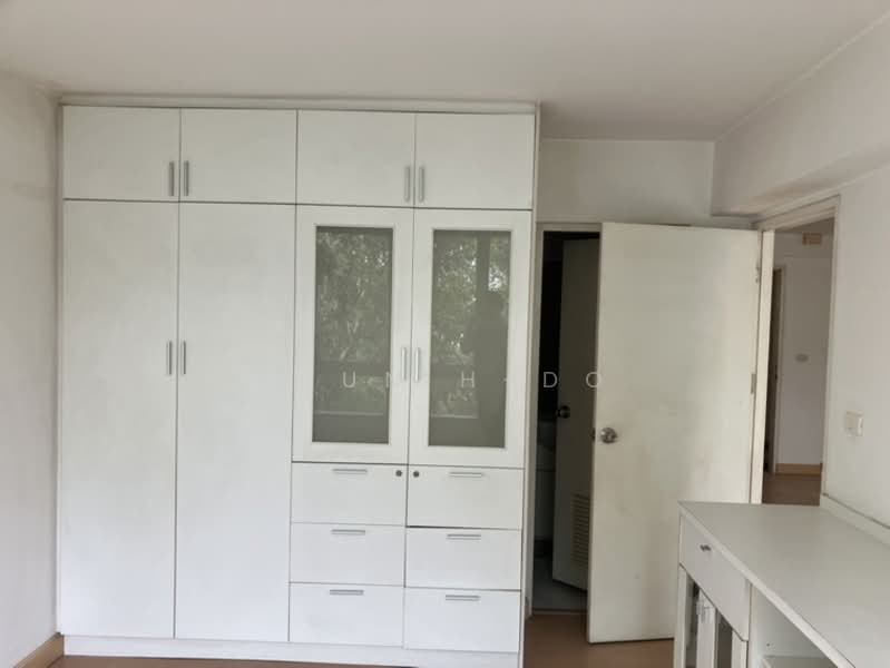 Plus 38 Hip, Bangkok, 5 Soi Sukhumvit 38, Phra Kanong, Khlong Toei, Bangkok, 1 Bedroom, 49 sqm, Condo For Sale, by KHUN H-DO, 500223543 - DDproperty.com