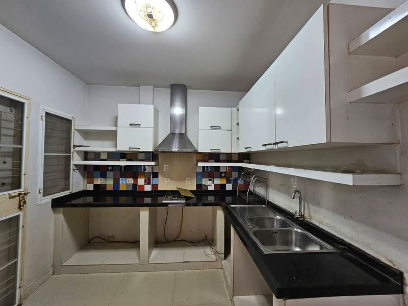 หมู่บ้านเพชรอนันต์ ลำลูกกา-คลอง4, Pathum Thani, Lat Sawai, Lam Luk Ka, Pathum Thani, 3 Bedrooms, 120 sqm, Townhouse For Sale, by The Best Property ปู, 500223548 - DDproperty.com