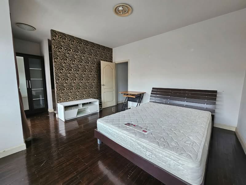 หมู่บ้านเพชรอนันต์ ลำลูกกา-คลอง4, Pathum Thani, Lat Sawai, Lam Luk Ka, Pathum Thani, 3 Bedrooms, 120 sqm, Townhouse For Sale, by The Best Property ปู, 500223548 - DDproperty.com